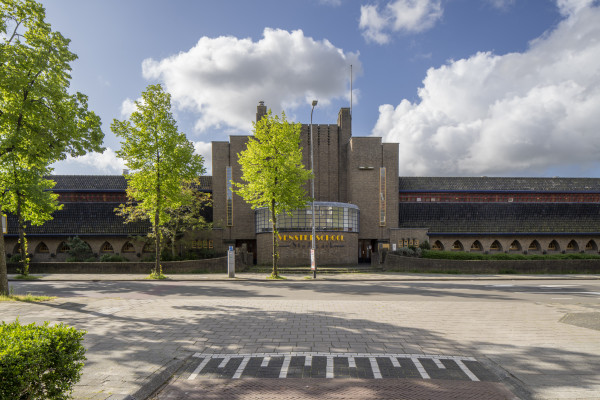 Leonard Springer en Mulock Houwerschool